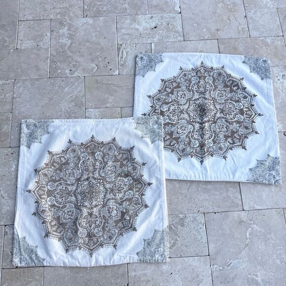 Set of 2 Pottery Barn Erica Medallion Pillow Covers 24”x24” Cream Taupe Boho Zen - Picture 3 of 10